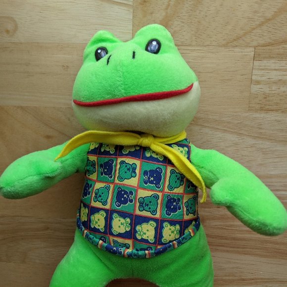 Frogs 5 item Bundle - Plush, Croaking, & Wooden - Picture 14 of 15